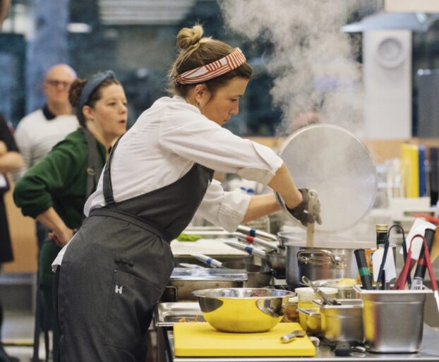 BeCheffe-418-1@2x-aspect-ratio-622-513